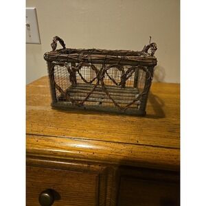 vintage handcrafted primitive rustic basket